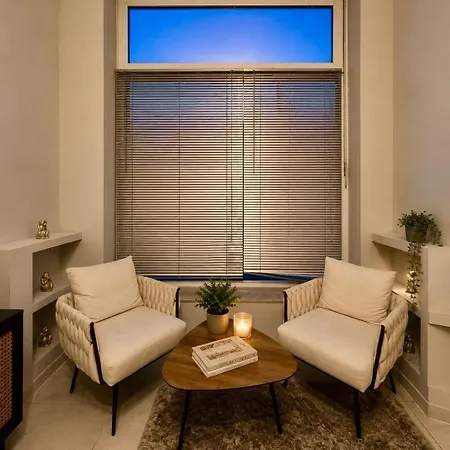 Masion Dreams- Zentral & Modern Apartment